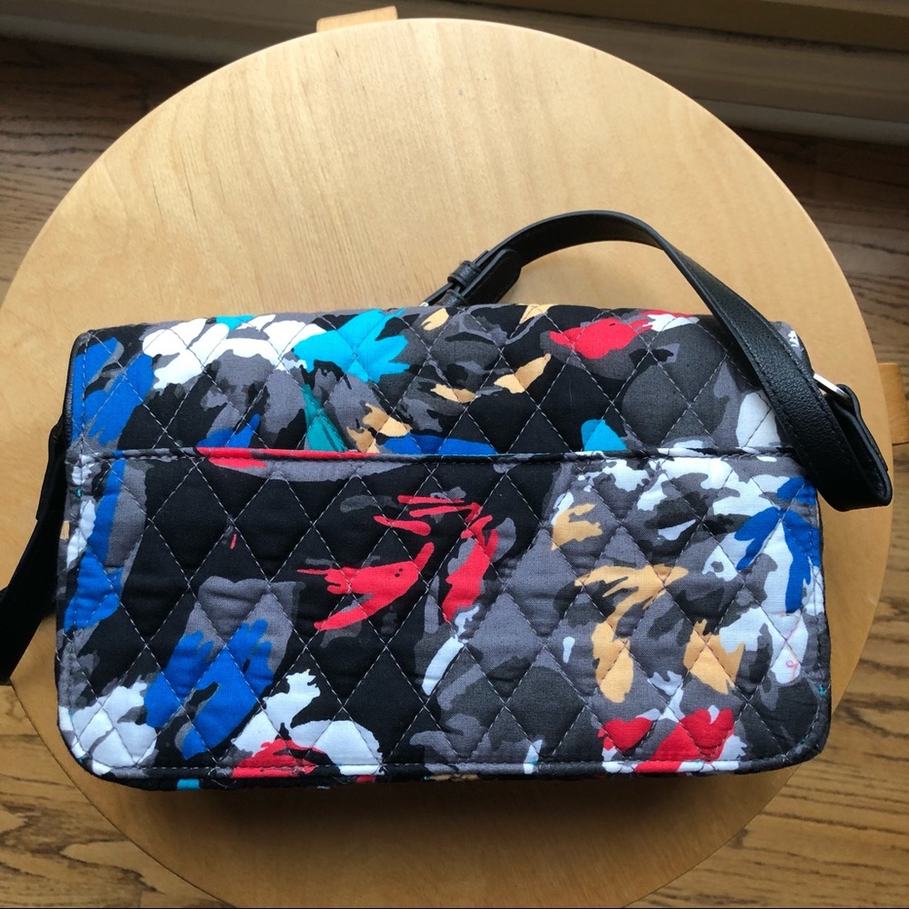 Vera Bradley Crossbody bag